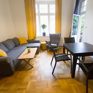 mily-apartament-w-centrum-sopotu.sopothotels.com/