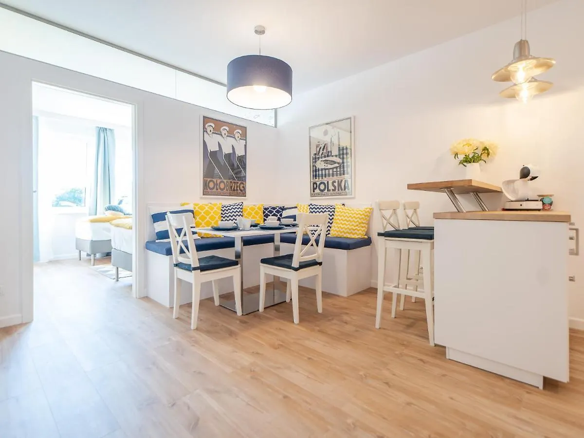 Apartment Apartamenty Blekit Na Fali - Miodowy Dom Kolobrzeg Poland