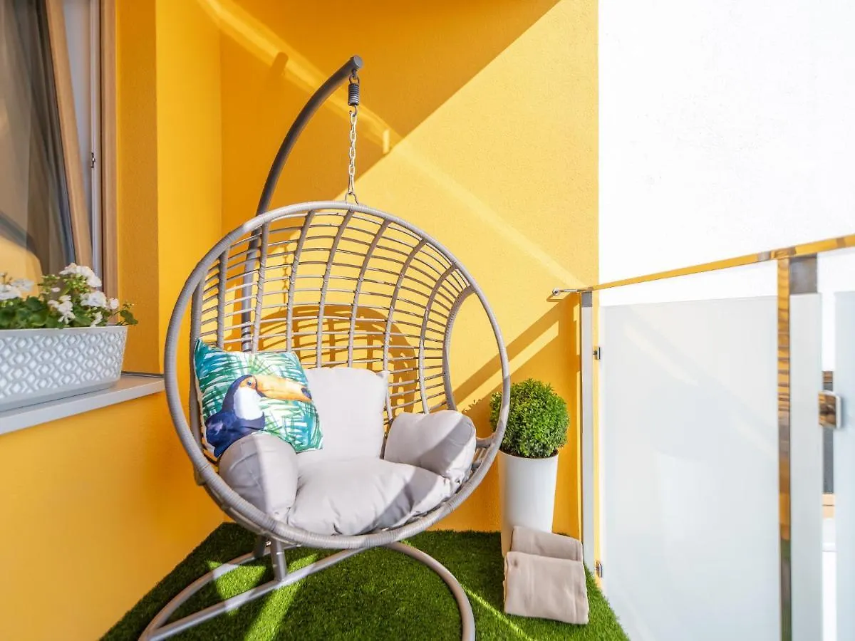 Apartamenty Blekit Na Fali - Miodowy Dom Kolobrzeg Poland